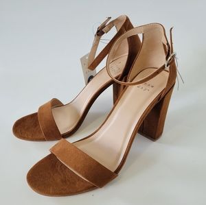 Women's Ema High Block Heeled Square Toe Pumps